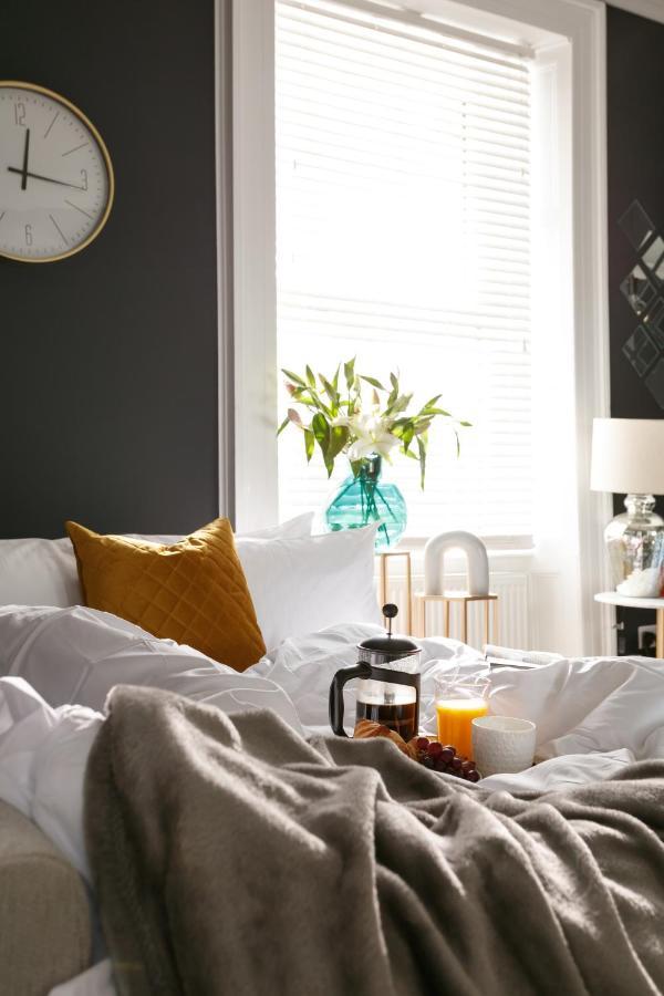 The Luxe - Premium Georgian House - Sleeps 8 - Habita Apartment *