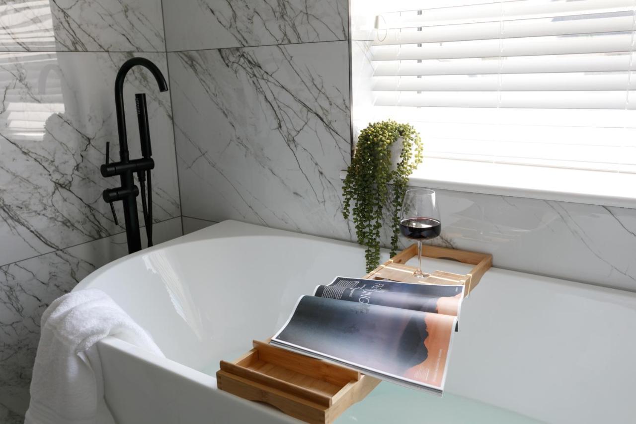 The Luxe - Premium Georgian House - Sleeps 8 - Habita * Plymouth