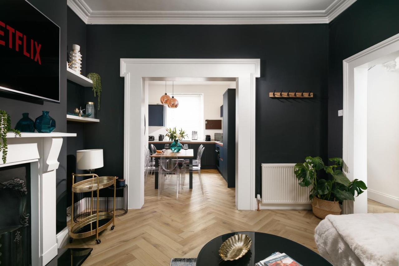 The Luxe - Premium Georgian House - Sleeps 8 - Habita Apartment