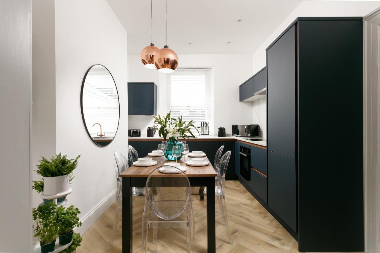 The Luxe - Premium Georgian House - Sleeps 8 - Habita Apartment Plymouth